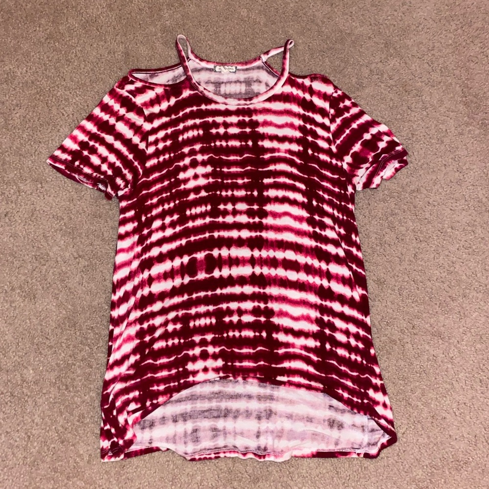 Cold Shoulder Tee
